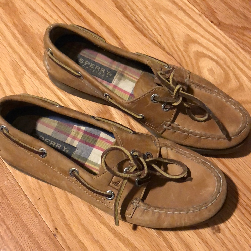 Sperry flats